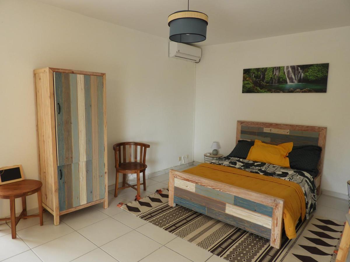 Appartement Ti Kaz À Patou, au coeur de l'île. à Baie-Mahault Extérieur photo